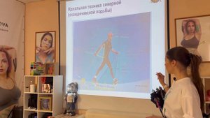 ИДЕАЛЬНАЯ техника северной(скандинавской) ходьбы на примере Pino Dellasega(Италия)