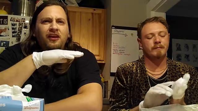 Testing the Carolina Reaper episode смотреть онлайн