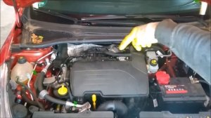 СЕРВИСНОЕ ОБСЛУЖИВАНИЕ АВТОМОБИЛЯ СВОИМИ РУКАМИ. ЗАМЕНА МАСЛА И ФИЛЬТРОВ RENAULT CLIO IV - 1.2 D4F.