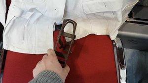 Кинжалы, штыки, фалеристика, униформа на выставке военного антиквариата в Германии (I часть)