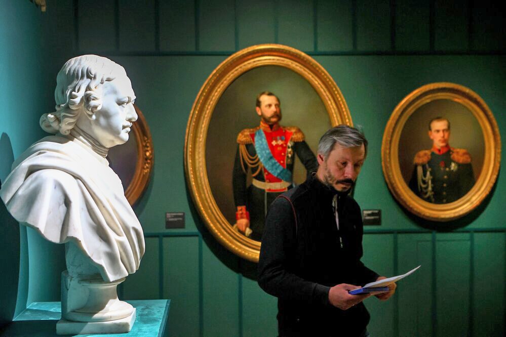 В Историческом музее открылась выставка "Сокровища полковых музеев" / Город новостей на ТВЦ