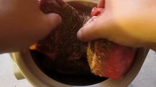 Roast Beef -  Easy Slow Cooker Recipe - PoorMansGourmet смотреть онлайн