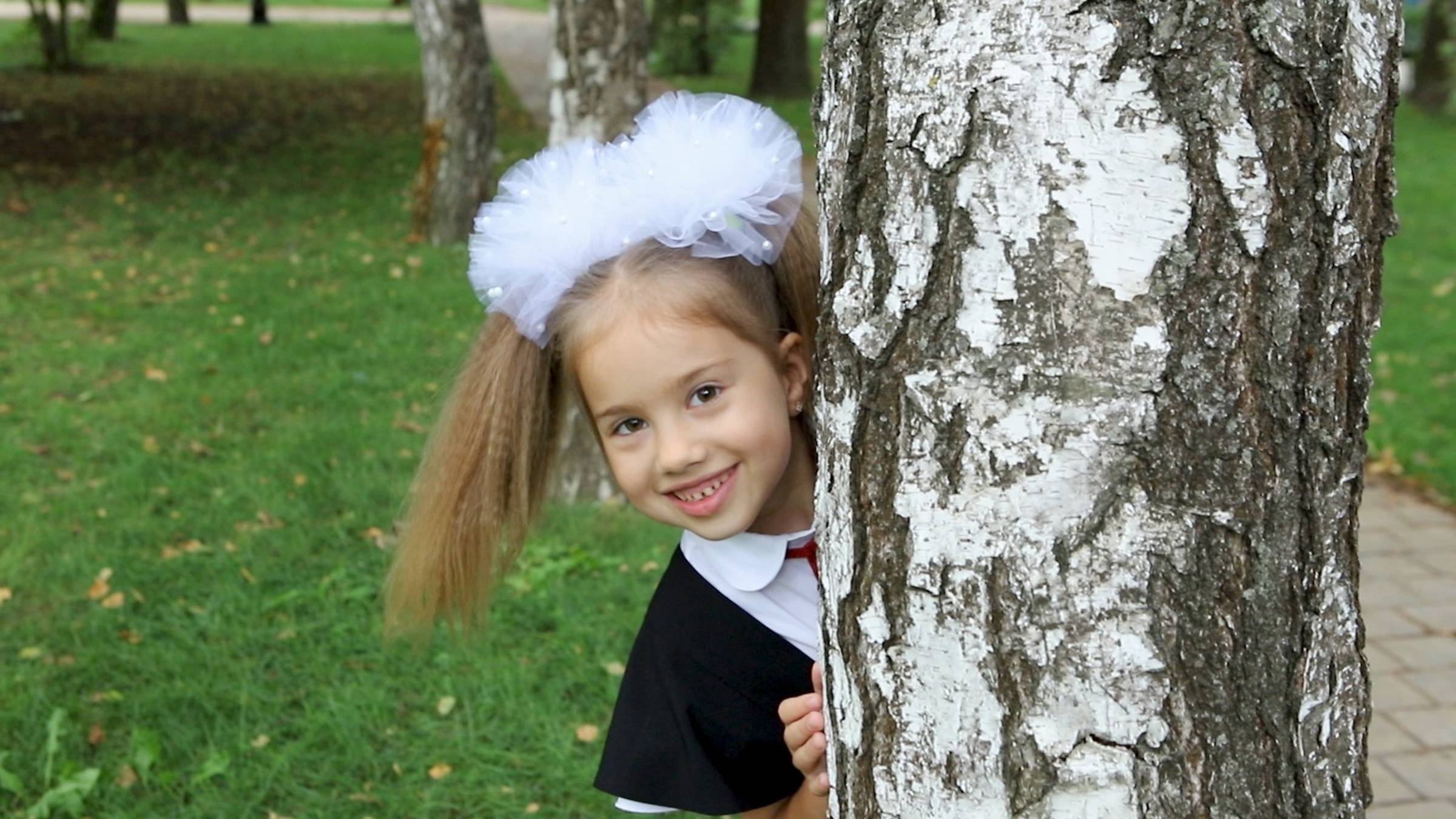 "Первоклашки, всюду первоклашки". Исполняет Анастасия Баева (7 лет)