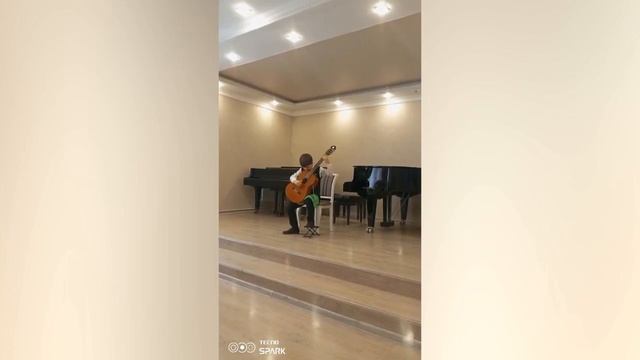 В.Дашкевич - «Увертюра», обр. В.Колосова; И.С.Бах - Бурре (Иван Бахметьев, 3 класс) смотреть онлайн