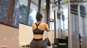 Women′s Fitness 12