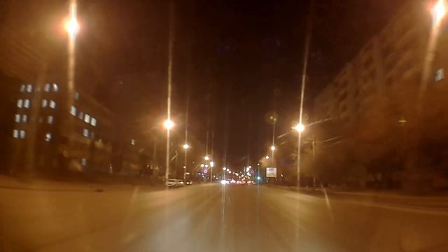 Едем по Астрахани в конце марта рано утром смотреть онлайн