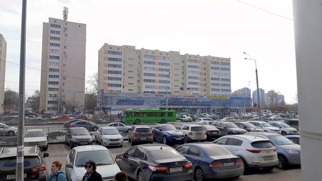 Троллейбус ТролЗаОптима 5275.03 марш.1, проезжает от метро Козья Слобода. Казань смотреть онлайн