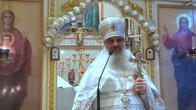 Слово после ночной Божественной Литургии праздника Стретения Господня. Архимандрит Амвросий (Макар) смотреть онлайн