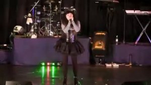 Лена Гладышева и гр снежный август(2)