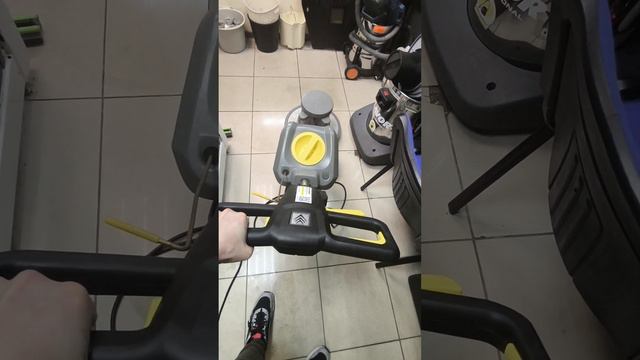 Видеоинструкция - Роторная машина Karcher bds 43/150 (43/180) смотреть онлайн