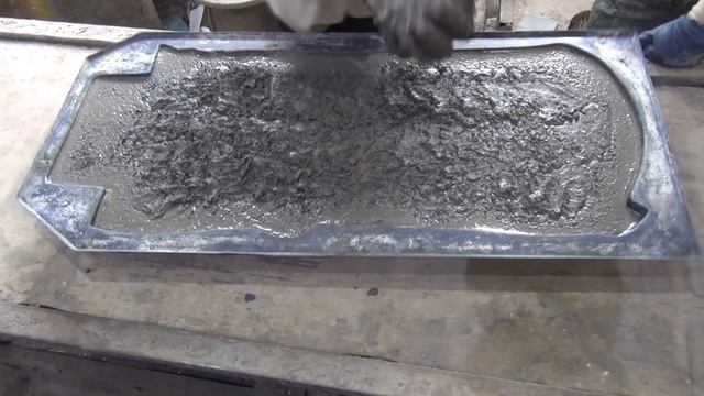 Памятники из бетона на могилу своими руками: технология производства
