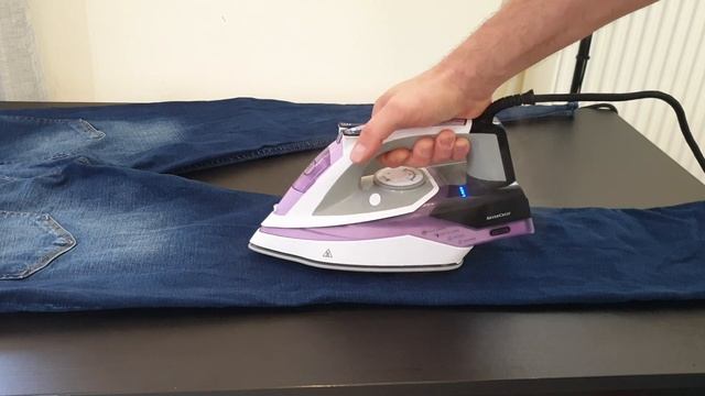 Silvercrest Steam Iron SDBS 2800 A1 Testing смотреть онлайн