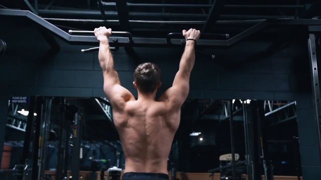 Хочешь научиться ПОДТЯГИВАТЬСЯ ПРАВИЛЬНО? - Узнай КАК! смотреть онлайн