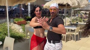Lambada cover FISARMONICA Noemi Gigante ballo latino americano video spiaggia ( cover Kaoma )