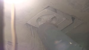 Вентиляция ванной комнаты. Делаем дыру под размер вентилятора.