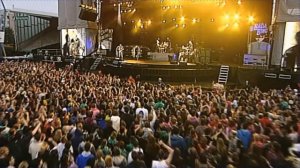 You Give Love A Bad Name by Bon Jovi (live)