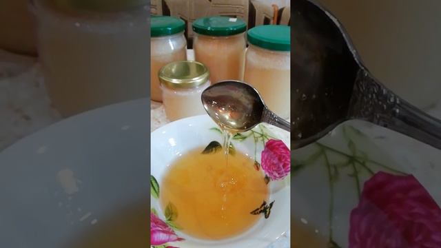 Натуральный пчелиный мёд. Лечебный! 31 июля 2020 г. смотреть онлайн