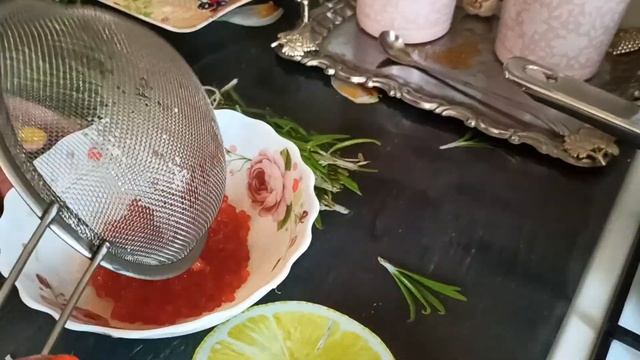 Как засолить красную икру.Икра из замороженной рыбы. 5 минутка Быстрый способ.