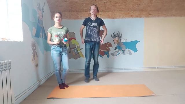 Как научиться делать две простые стойки для парного жонглирования смотреть онлайн