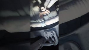 Митсубиси оутлендер GG2W гибрит PHEV замена подушки заднего редуктора.