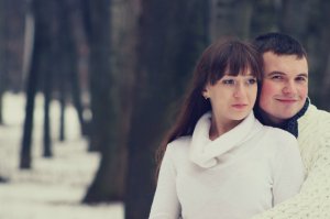 Убил или не убил? По подозрению в убийстве Елены Логуновой, пропавшей год назад, задержан ее муж.