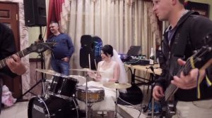 Невеста за барабанами