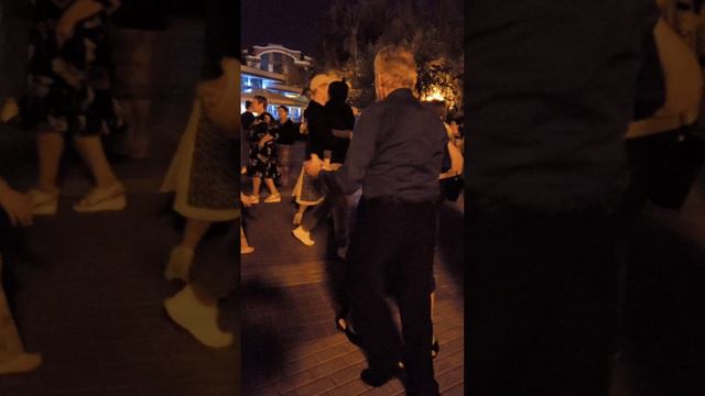 Дай я тебя поцелую... 07.09.24...