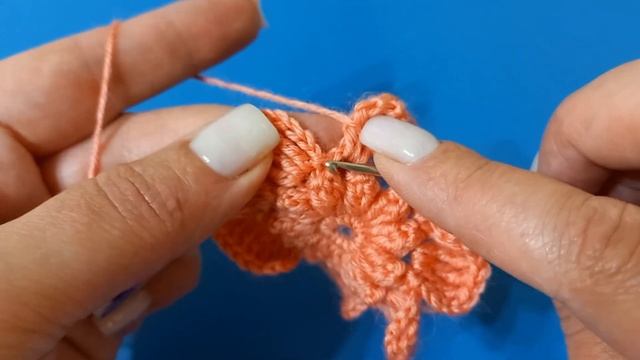 Цветок крючком ромашка. Цветы крючком. Вязание крючком. Crochet flowers tutorial #MagichookCrochet