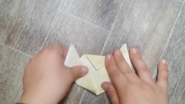 Самая легкая поделка из бумаги для детей