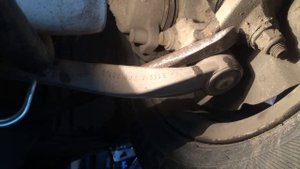 Диагностика шаровой переднего рычага БМВ е60 (BMW e60 left arm diagnostic)