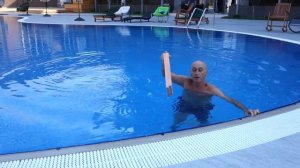 Плавать легче , чем ходить. 1- Урок.