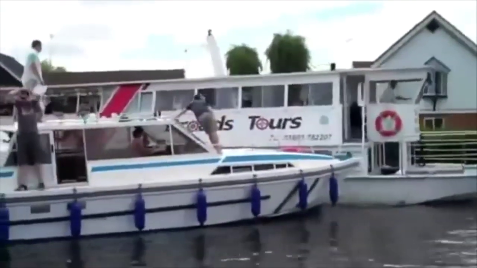 Эпические аварии с лодками снятые на камеру