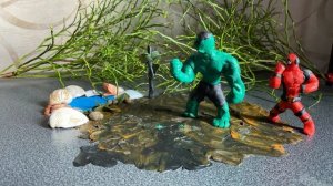 Халк VS Дэдпул