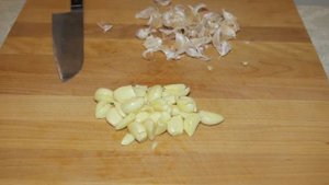 Хренодер, хреновина, горлодер. Отличный острый соус !