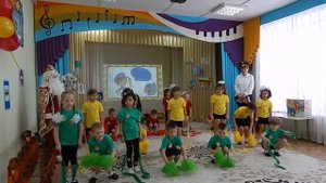 танец с султанчиками и лентами, ПДД