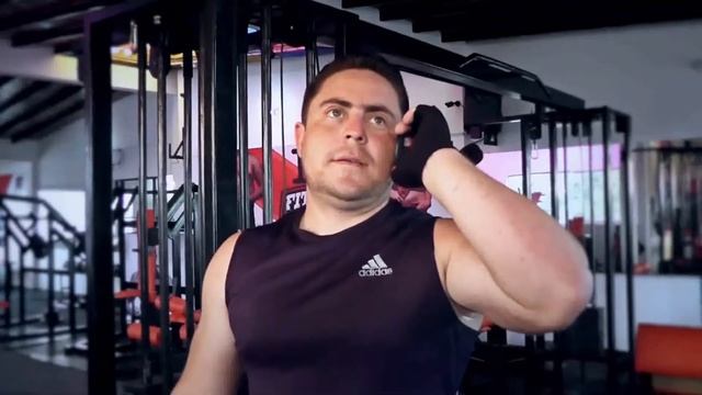 Almacenes Renny - Versión 1/3 - Diciembre 2014 смотреть онлайн