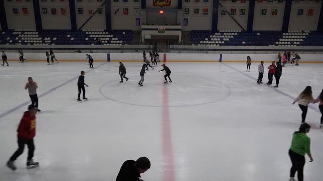 3 ноября во дворце спорта «Багратион» пройдет «Ночь массового катания» смотреть онлайн