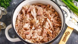 Домашняя колбаса из свинины в бутылке