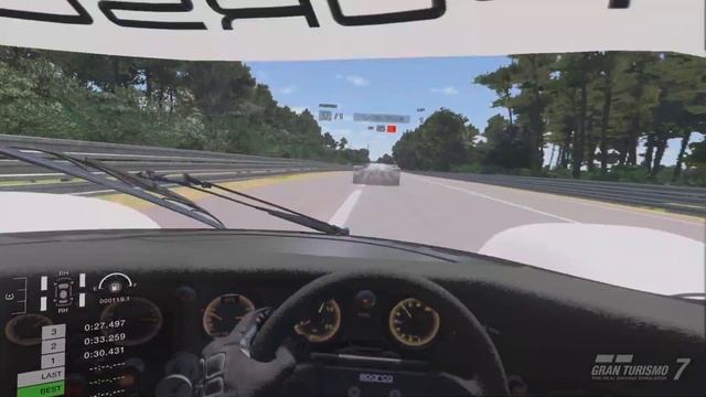 Gran Turismo 7 - PSVR2 - Le Mans Time Trial / Porsche 962 C: 3:22.215 (Gold) смотреть онлайн