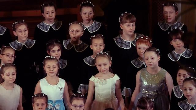 С. Морозов "Я рисую". Хор "Небесные ласточки" г.Киров смотреть онлайн