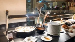 Питание. Рестораны. Отель DoubleTree by Hilton Resort & Spa Marjan Island. Рас-эль-Хайма, ОАЭ.