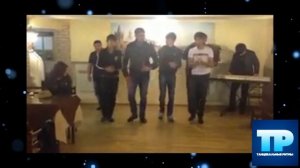 ?Три парня круто танцуют