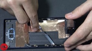 Sony Xperia 10 Plus Disassembly Teardown Repair Guide. Screen easier than Galaxy S10?