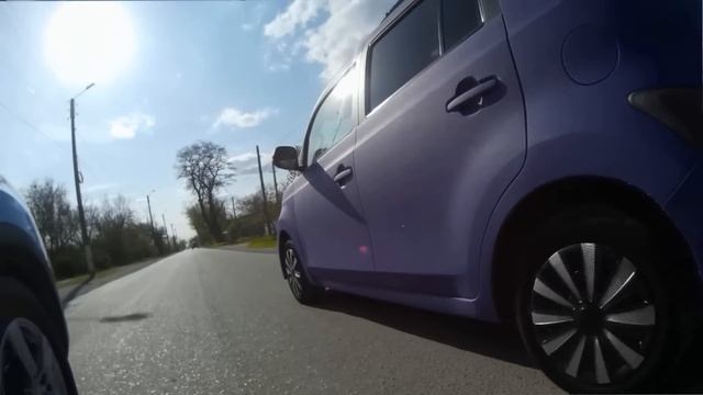 Обзор Toyota bB смотреть онлайн