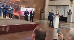 Награждение лауреатов исторического конкурса "Без срока давности" в Музее Победы.
