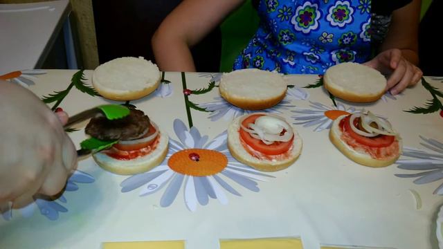 БУРГЕР ДОМАШНИЙ смотреть онлайн