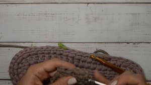 Красивые тапочки из трикотажной пряжи на микропоре. Часть 2.