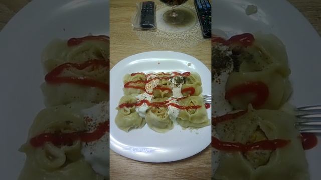 Домашние манты с мясом и тыквой