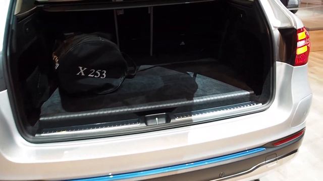 Mercedes Benz GLC F Cell смотреть онлайн