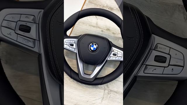 Перетяжка руля BMW G30 в автоателье Car Place